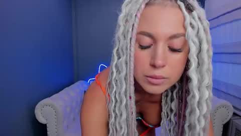 Roxy online show from March 10, 1:12 am