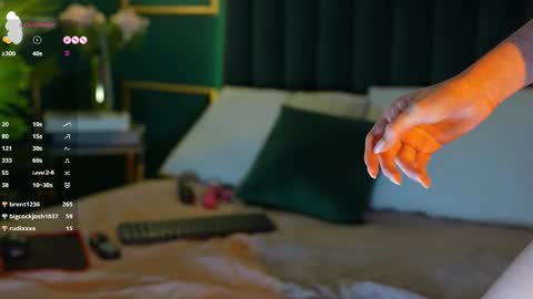 roxanne online show from January 31, 7:11 pm