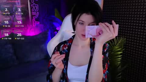 Snapshot of roxy_riot_ chatting on October 23, 1:51 am roxy_riot_ online show from October 23, 1:51 am