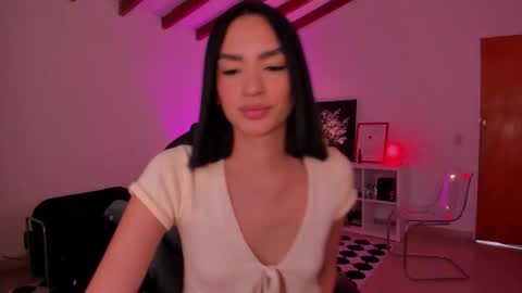 val online show from December 16, 9:21 pm