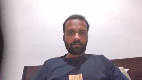roy018 online show from May 1, 2:11 pm