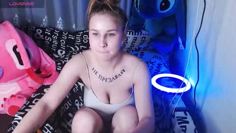 angela online show from September 23, 6:03 pm