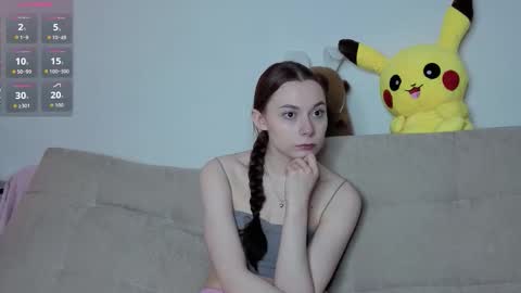 Alice online show from February 22, 8:33 pm