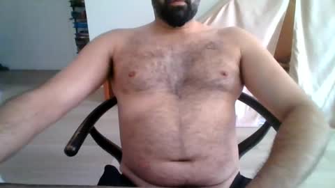roymboy9 online show from August 7, 10:30 pm