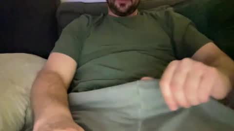 roythegil online show from December 19, 12:06 am