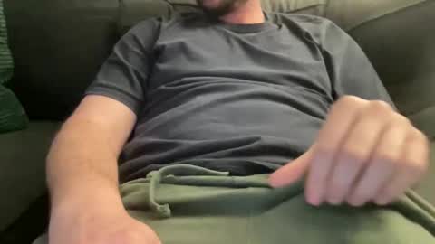 roythegil online show from February 11, 10:57 pm