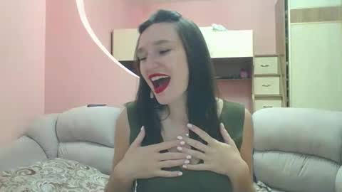 Roza05x online show from September 13, 5:59 pm