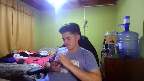 rpaulo25 online show from November 25, 5:06 am