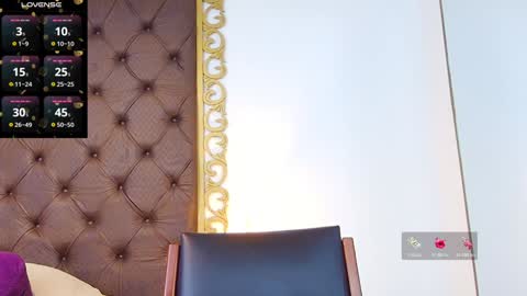 Snapshot of rubybonnet_ chatting on February 6, 12:26 pm Ruby bonnet online show from February 6, 12:26 pm