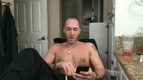 Snapshot of rubyrod56 chatting on December 2, 5:19 am rubyrod56 online show from December 2, 5:19 am