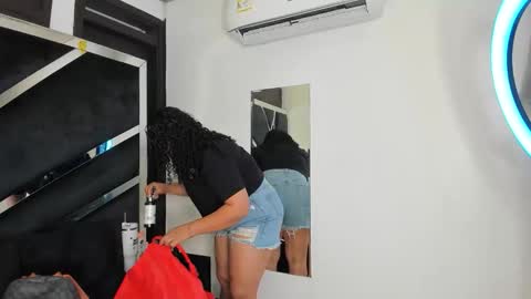 rubyxht online show from March 8, 12:53 pm