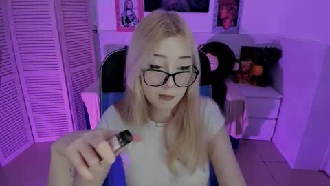 Snapshot of rubyybennett chatting on October 6, 7:04 am rubyybennett online show from October 6, 7:04 am
