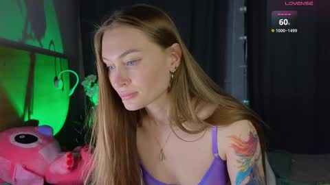 Mary online show from March 9, 5:17 pm