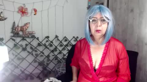 ruth_blue21 online show from February 18, 10:38 am