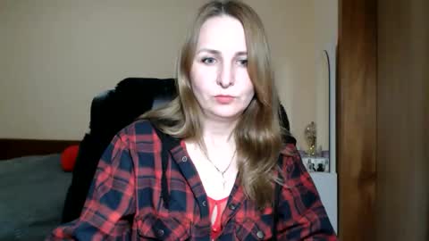 Ruth online show from April 15, 6:11 pm