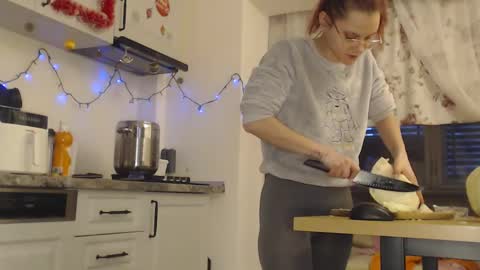 ruxandradanny online show from February 2, 3:39 pm