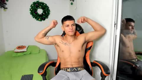 ryan_myerz online show from January 16, 1:36 am