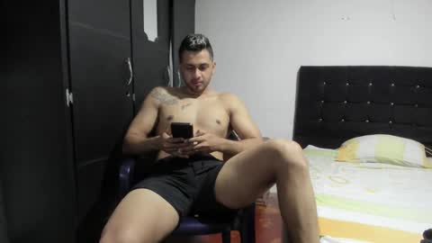 Snapshot of ryan_xc1 chatting on September 26, 2:52 am ryan_xc1 online show from September 26, 2:52 am