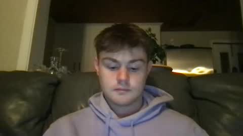 ryanhung_57 online show from March 12, 3:24 am