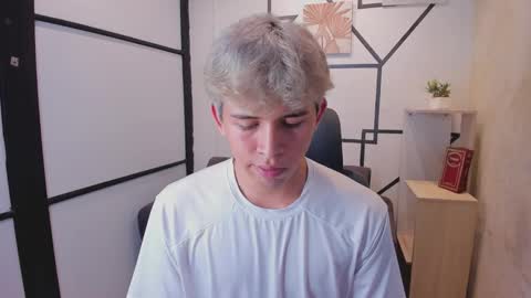 ryderstone_ online show from October 21, 4:50 am