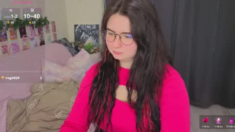Kate online show from May 12, 9:35 pm