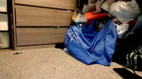 s_t_u_d_420 online show from April 10, 4:18 am