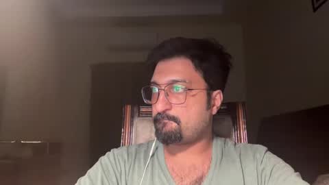 Snapshot of saadiqureshi007 chatting on October 4, 8:39 pm saadiqureshi007 online show from October 4, 8:39 pm