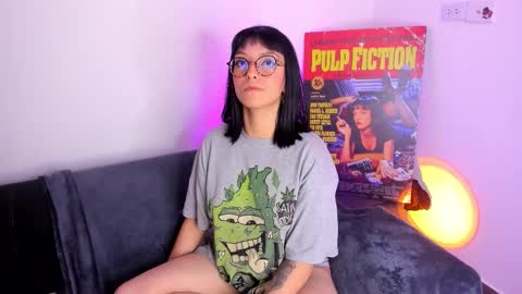 Val online show from October 19, 4:28 am