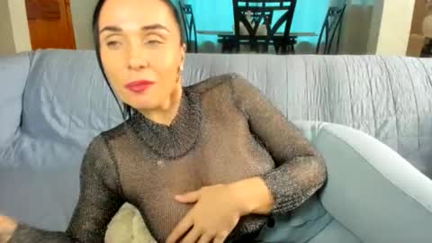 saandruskaa online show from October 15, 4:41 pm