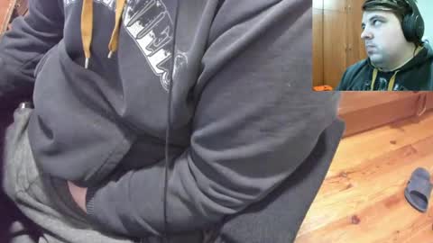 1141323  my Lord Mister Max   moms treasure online show from March 8, 4:12 am