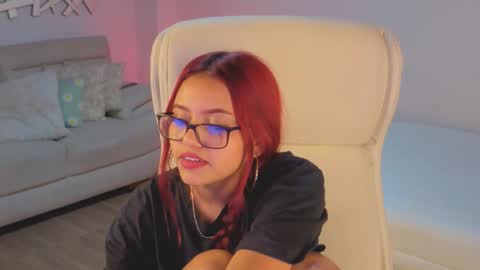 sabriin_miller_ online show from October 9, 3:06 pm