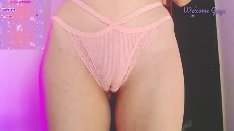 Sabrina online show from December 15, 9:11 pm