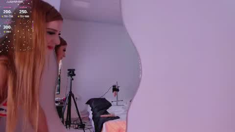 sabrina_f0xx online show from July 22, 6:32 pm