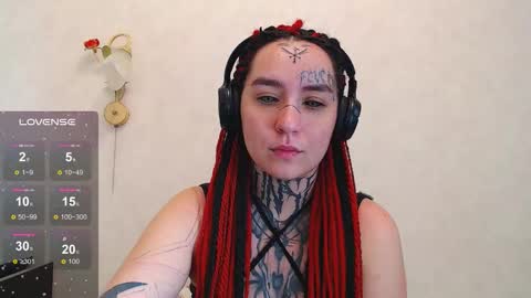Snapshot of sabrina_raiders_666 chatting on October 21, 12:43 pm Lilith Solar online show from October 21, 12:43 pm