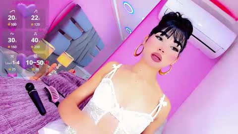 sabrinasandoval21 online show from February 17, 6:01 am