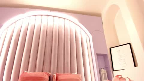 Snapshot of sabrinaspell_ chatting on September 23, 11:37 am S A B R I N A online show from September 23, 11:37 am