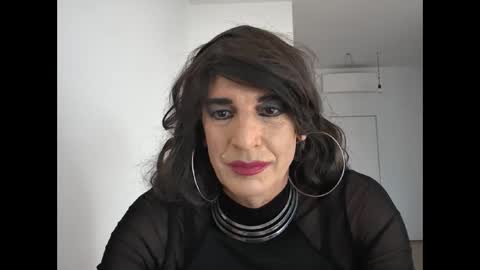 Sabrina online show from December 2, 9:30 am