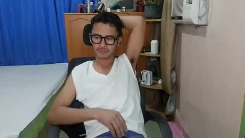Sachu01 online show from July 8, 4:43 pm