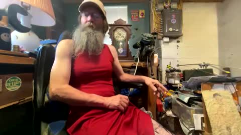 safety_fist online show from February 24, 9:41 pm