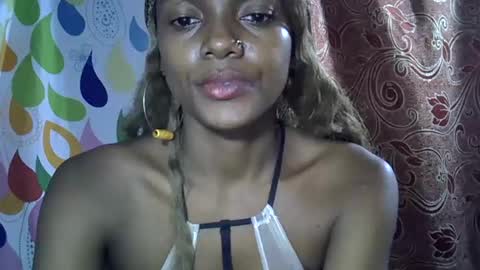 Snapshot of safira19 chatting on September 22, 9:08 pm safira19 online show from September 22, 9:08 pm