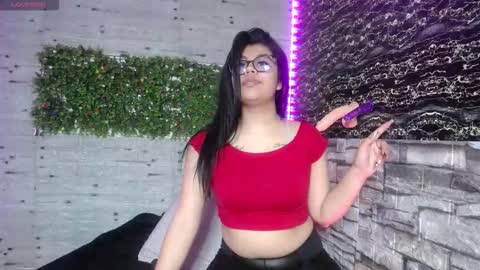 Snapshot of sago_dupont chatting on October 7, 7:43 pm sago_dupont online show from October 7, 7:43 pm