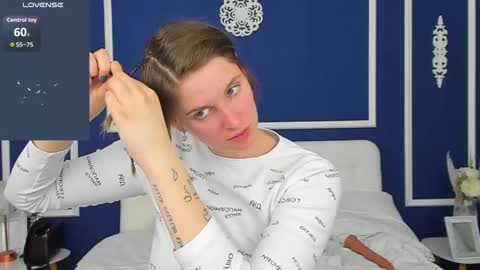 Adel online show from October 22, 12:40 pm