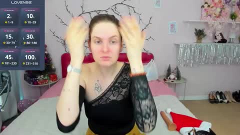 Adel online show from December 16, 10:32 am