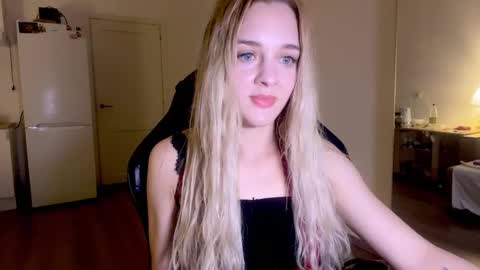 Sofia online show from October 5, 7:54 pm