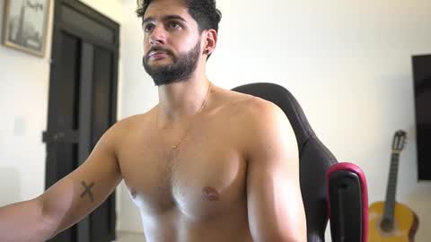 saimon  online show from November 9, 8:55 pm