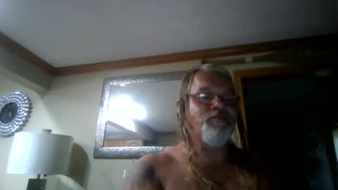 saintbeenadick online show from July 4, 9:40 pm