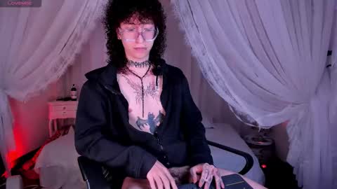 Sam online show from February 4, 5:06 pm