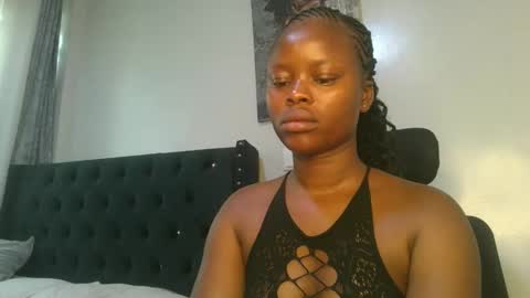 Snapshot of sallysasha254 chatting on October 27, 10:04 am sallysasha254 online show from October 27, 10:04 am