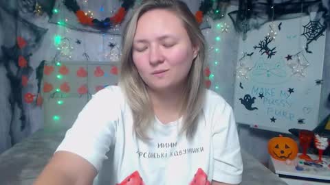 Sally online show from October 30, 7:14 pm