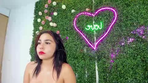 salome online show from February 28, 7:03 pm